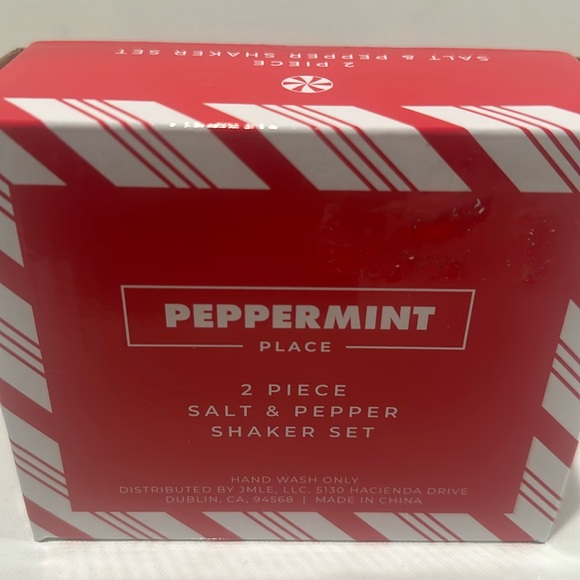 NIB Peppermint Place Two Piece Train Village Salt and Pepper Shakers. - Picture 2 of 3